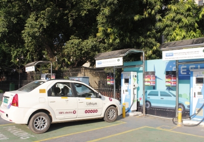 BEVs outperform petrol cars on lifecycle emissions including manufacturing