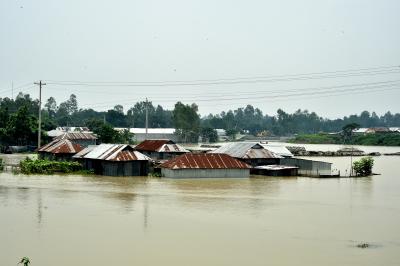 Climate migrants in Bangladesh struggle due to unsafe housing, temporary jobs: Report 