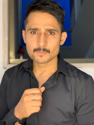 Thrill of watching yourself on 70mm screen is something else: Abhishek Duhan