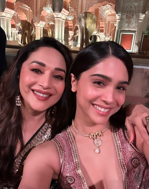 Sharvari, Madhuri Dixit