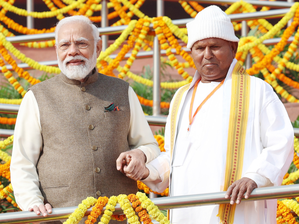 Modi inaugurates world's largest meditation centre in Varanasi