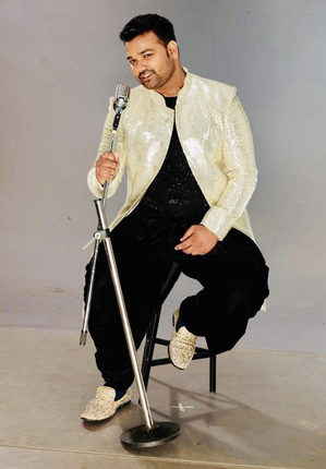 Singer Altamash Faridi to perform on New Year in Indore with his brothers