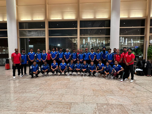 भारतीय पुरुष हॉकी टीम दक्षिण अफ्रीका दौरे के लिए रवाना