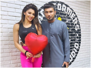 Urvashi Rautela, Yo Yo Honey Singh team up for 'Love Dose 2.0'