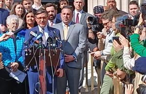 Hundreds of students arrested across US in surging pro-Palestine protests