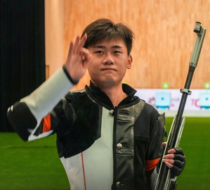 China's Liu breaks men's 50m rifle 3 positions world record twice at ISSF World Cup in Baku, Azerbaijan, on Saturday. Photo credit: ISSF 