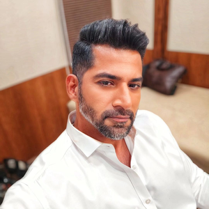 Vivan Bathena avoids cameos, but couldn't resist joining 'Raisinghani Vs Raisinghani'