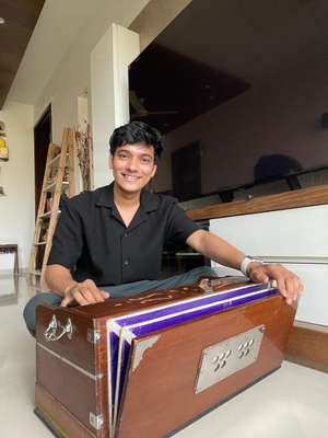 Rahul Jethwa reminisces fond memories of performing duets, playing instruments with his brother on 'Music Day'