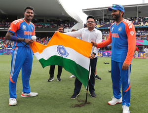 Sports fraternity 'celebrate the constitution that shapes India' on 77th Republic Day 
