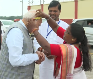 PM Modi welcomed with ‘Jahva’ on Jharkhand visit, signifies Karma Parv