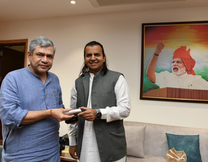 Netizens slam Ola’s Bhavish over poor e-scooter quality as he shows battery cell