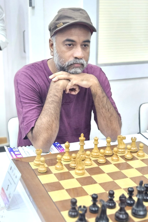 All-India Chess Tournament: IM Kulkarni shares lead with three others