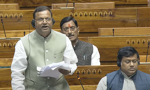 बेसिक सैलरी के साथ डीए को विलय करने का कोई प्रस्ताव विचार में नहीं : वित्त मंत्रालय 