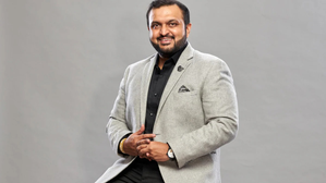 ‘Munjya’ director Aditya Sarpotdar says SRK would be perfect choice if ‘Heretic’ is made in India