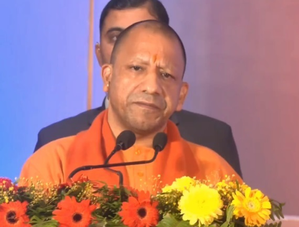 सीएम योगी ने गिनाई यूपी की उपलब्धियां, बोले-तंत्र वही है, बस सरकार का चेहरा बदला है