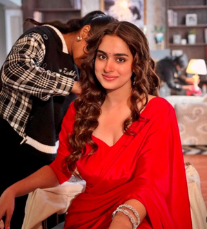 Ayesha Khan says her ‘Dil Ko Rafu Karr Lei’ character is ‘is full of life’ 