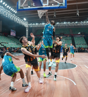 MVP Pranav Prince fuels Mumbai Titans' stunning win over Hyderabad Falcons in the InBL Pro U25 basketball league at the Thyagraj Indoor Stadium in New Delhi on Monday. 