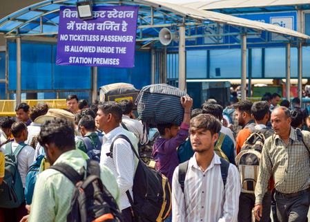 Centre brings 73 major railway stations under special action plan to handle festive rush