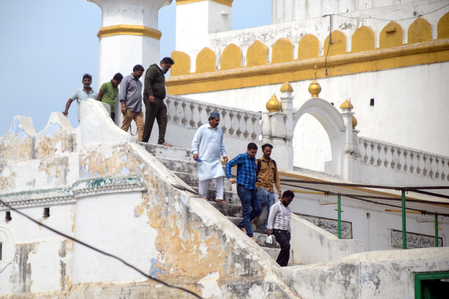 SC orders status quo in Sambhal's Shahi Jama Masjid–Sri Harihar Temple dispute