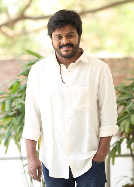 Pelli Kani Prasad' is a film that the whole family can enjoy together, says actor Saptagiri