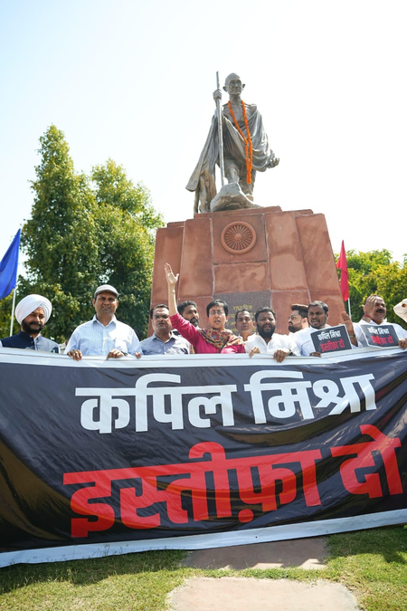 AAP demands resignation of Kapil Mishra amid riot allegations, creates ruckus in Assembly