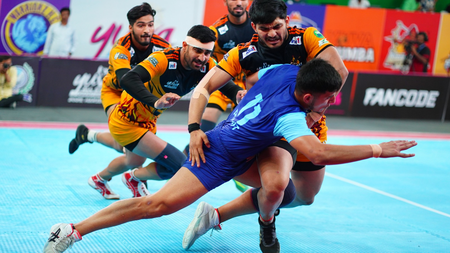 Warriorz K.C. brush past Sonipat Spartans in extra time; reach semifinals of the Yuva All-Stars Championship 2025 at Haridwar (Uttarakhand) on Wednesday. 