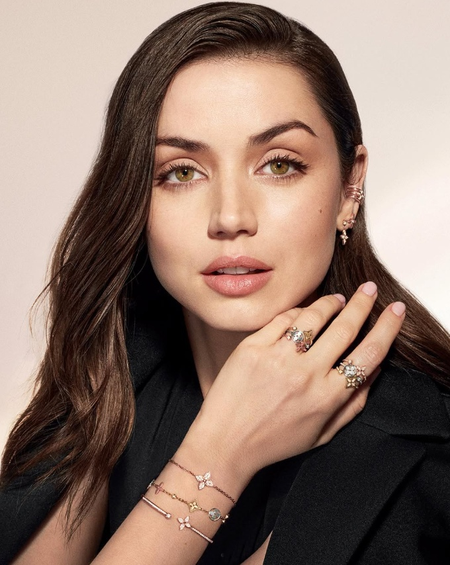 Ana de Armas dismisses idea of gender-swap of iconic characters, bats for original female actions films