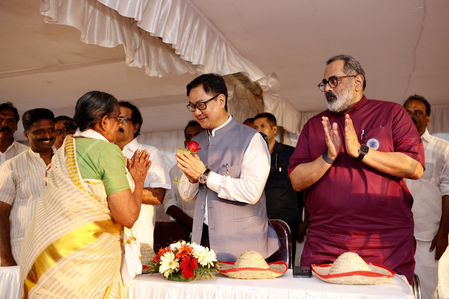 Solution to all your problems is PM Modi: Kiren Rijiju to Munambam residents