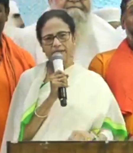 Murshidabad violence: CM Mamata Banerjee blames Centre, BSF