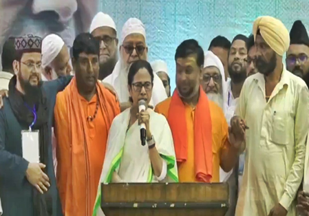 Murshidabad violence: CM Mamata Banerjee announces compensation for kin of victims