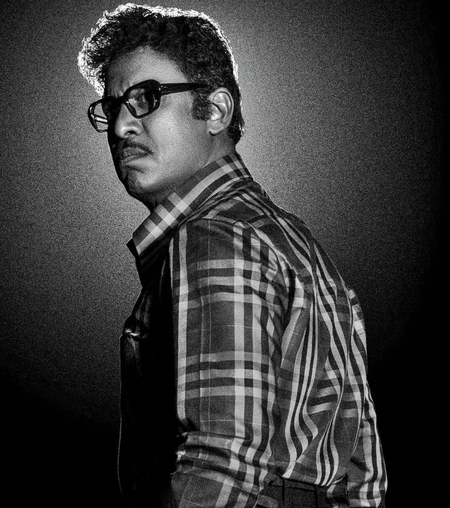 Powerful first look of Samuthirakani's character in Dulquer Salmaan's 'Kantha' released