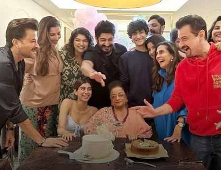 Anil Kapoor remembers late mother: 'She was the glue that kept our family close'	