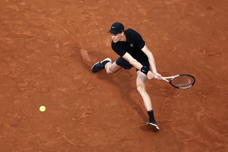 Jannik Sinner overcomes injured Jesper de Jong to advance to Round of 16 in Internazionali BNL d’Italia in Rome on Monday. Photo credit: Jannik Sinner/X