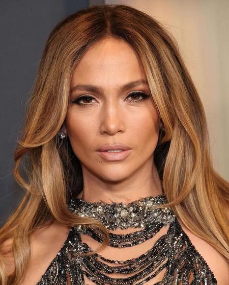Jennifer Lopez sustains facial wound during American Music Awards rehearsals