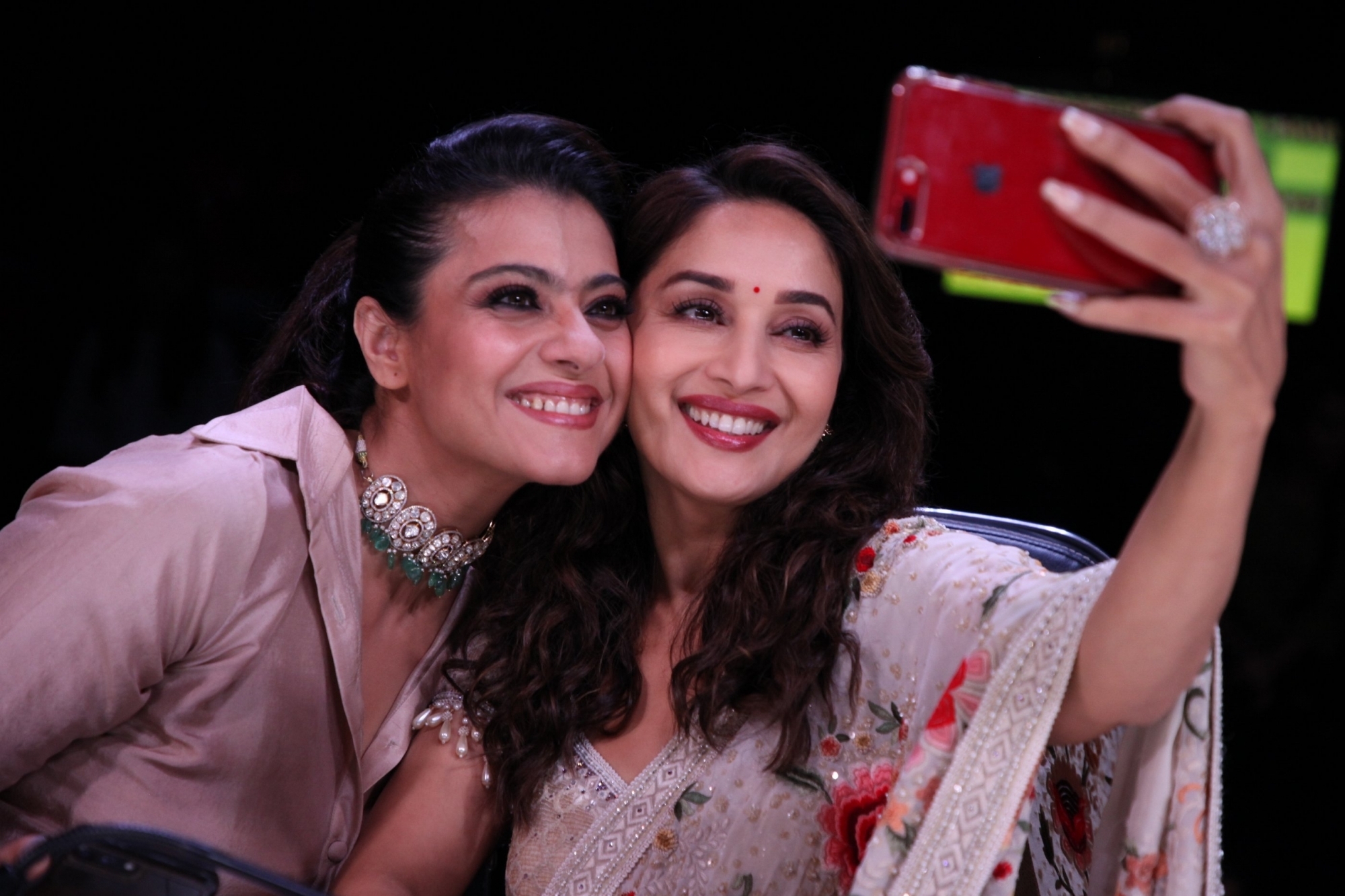 Kajol sends warm birthday wishes to the ‘OG dancing queen’ Madhuri Dixit