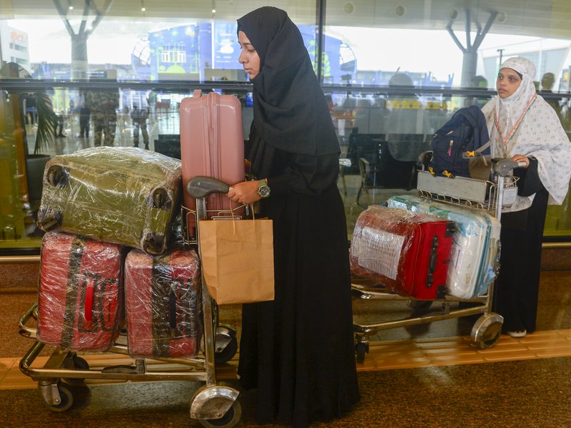 एमईए ने पश्चिम एशिया और गल्फ क्षेत्र में हालात पर दी जानकारी, अब तक 52,000 नागरिक आए वापस