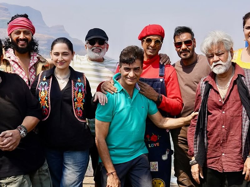 Ajay Devgn-starrer ‘Dhamaal 4’ books Eid 2026 release