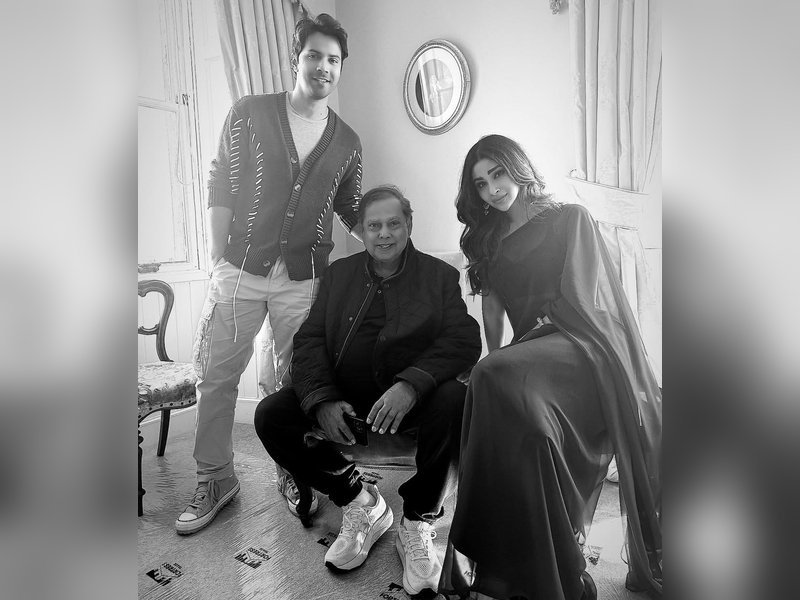 Mouni Roy calls working with David Dhawan in Hai Jawani Toh Ishq Hona Hai 'a life long dream'