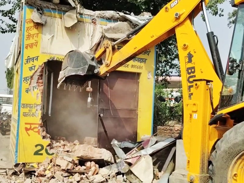 Anti-encroachment drive intensifies in UP's Sambhal, illegal constructions demolished