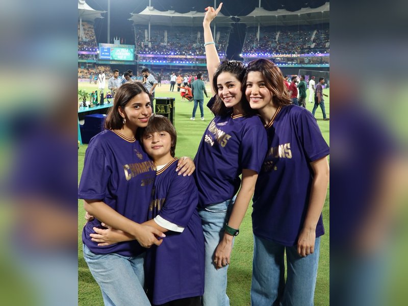 Ananya Panday wishes ‘sweet little Suzie pie’ Suhana Khan on 25th b’day