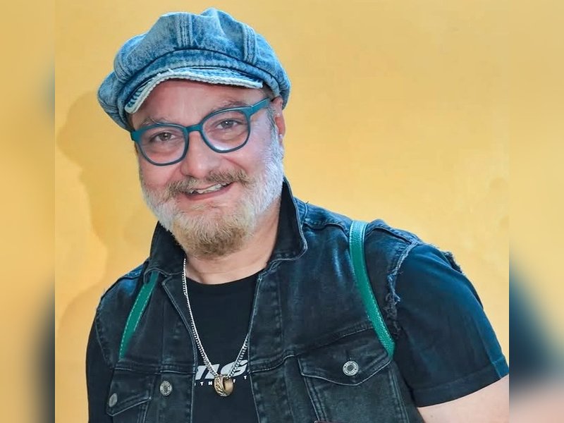 Vinay Pathak likes to keep his work simple, stays away from complications