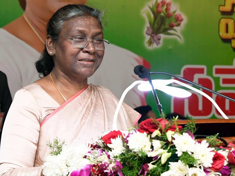 President Murmu, PM Modi extend greetings to people on Telangana Statehood Day