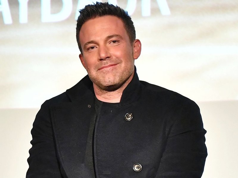 Ben Affleck acts as third-wheel on Matt Damon, Luciana’s dinner date
