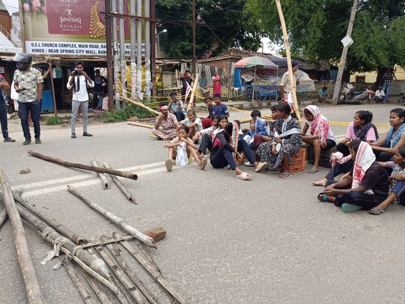 Jharkhand bandh over tribal religious sites hits normal life, roads blocked across state