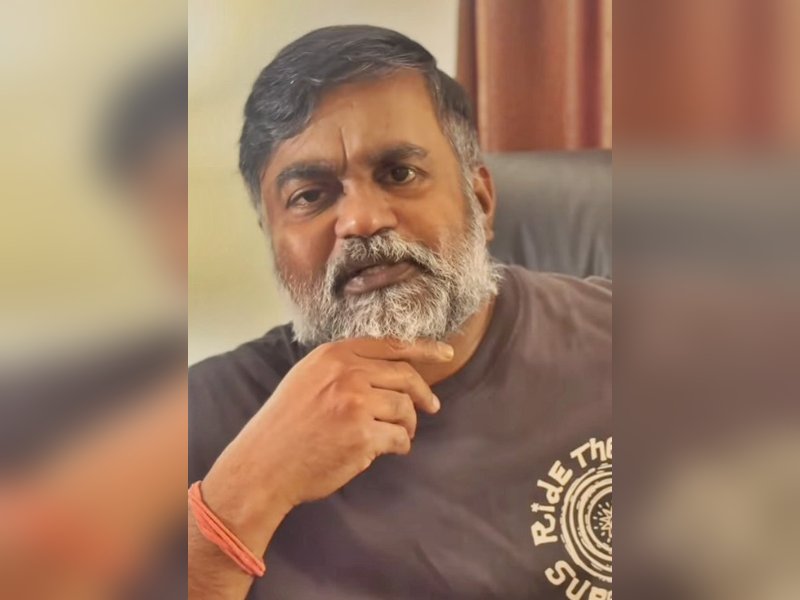 When backstabbed, don't be in a hurry to make a decision, says director Selvaraghavan	