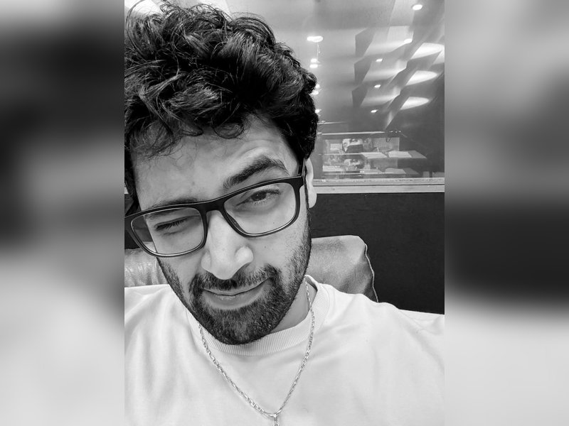 Crucial schedule of Adivi Sesh, Mrunal Thakur's bilingual action drama 'Dacoit' to begin on June 8	