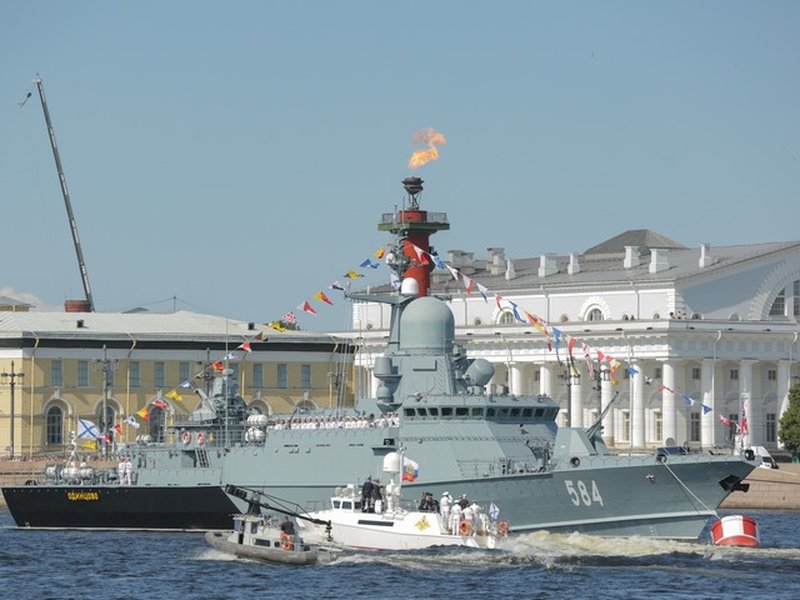Putin approves Russian navy development strategy