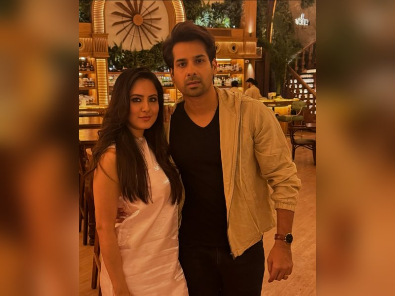 Puja Banerjee & Kunal Verma seek blessings at the Hanuman temple amidst uncertain times