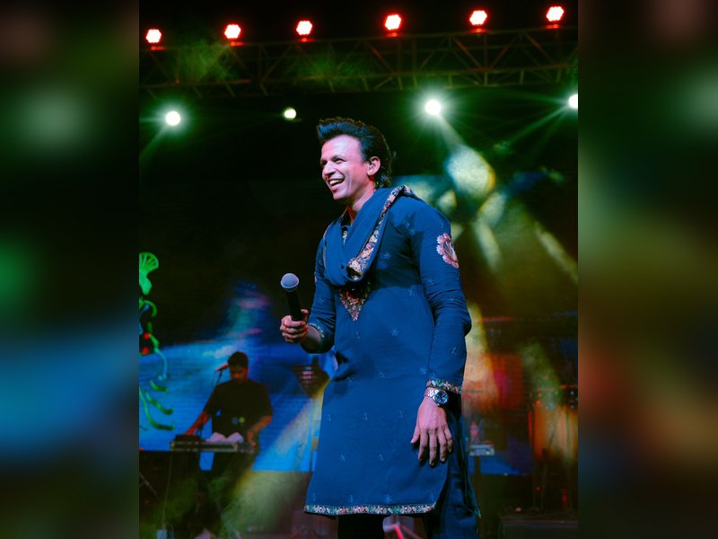 Abhijeet Sawant releases new track ‘Paisa Themba Themba Gala’