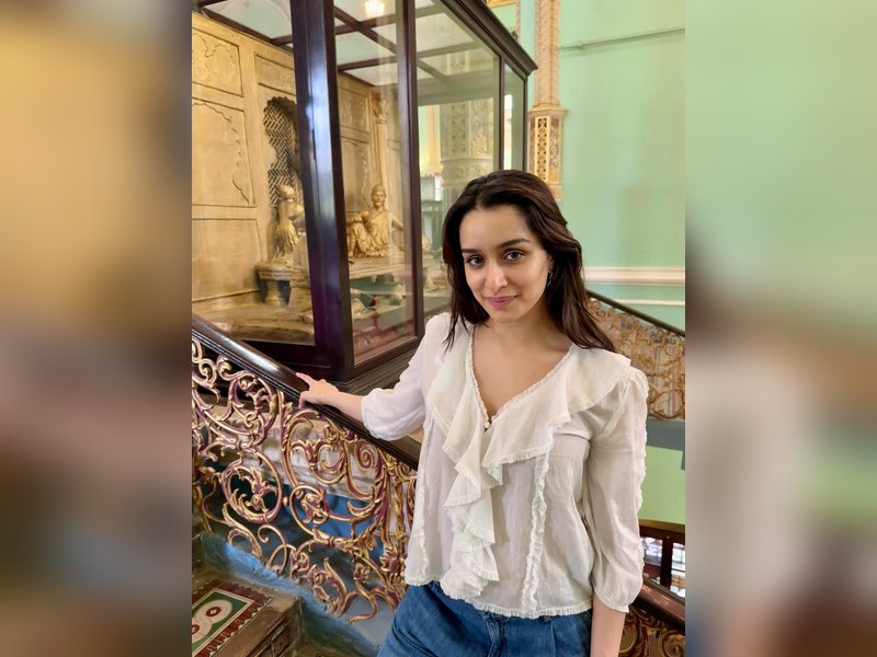 Shraddha Kapoor has her ‘Ghummakad mode on’